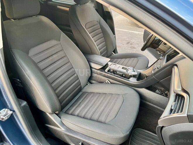Ford Fusion (North America)-10