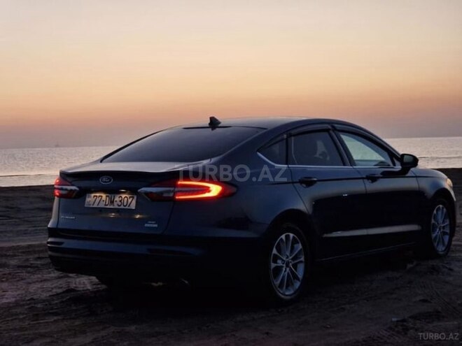 Ford Fusion (North America)-15