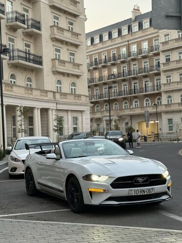 Ford Mustang-1
