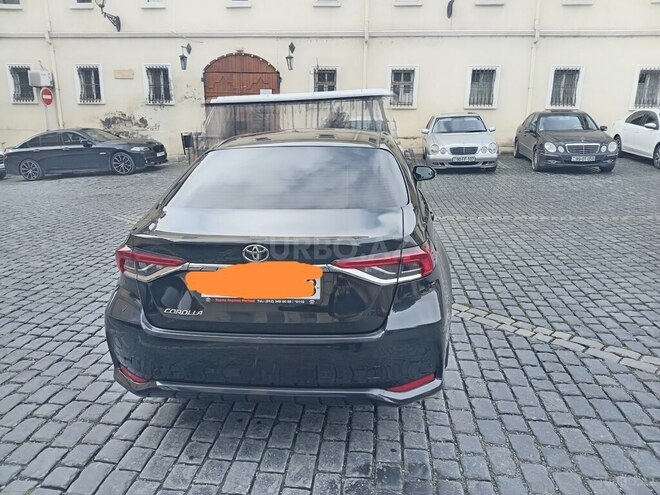 Toyota Corolla-10