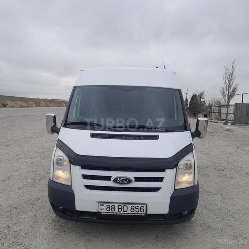 Ford Transit-1