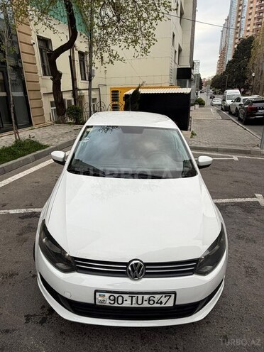 Volkswagen Polo-1