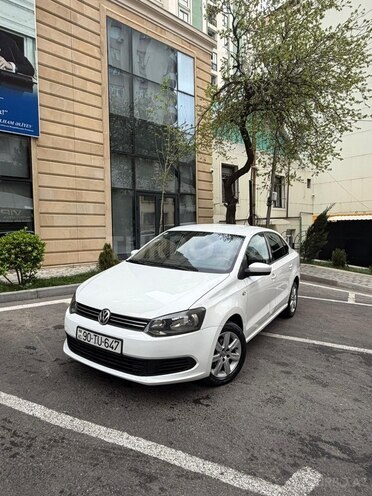 Volkswagen Polo-3