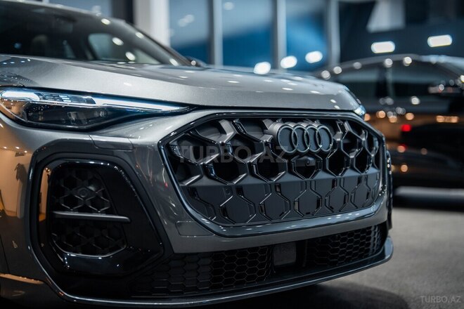 Audi Q5-4