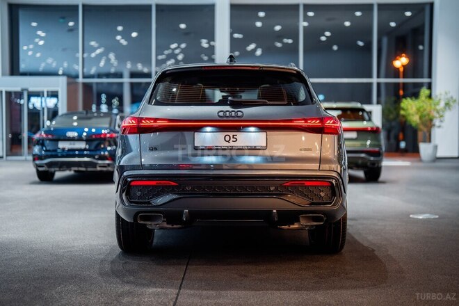Audi Q5-8