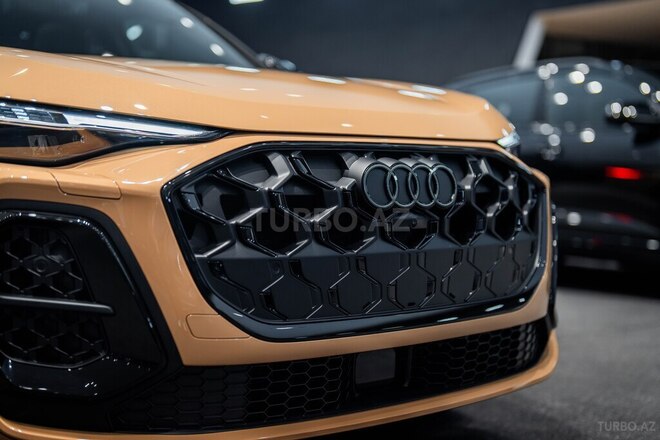 Audi Q5-4