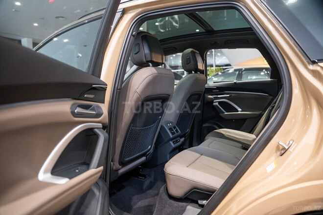 Audi Q5-16