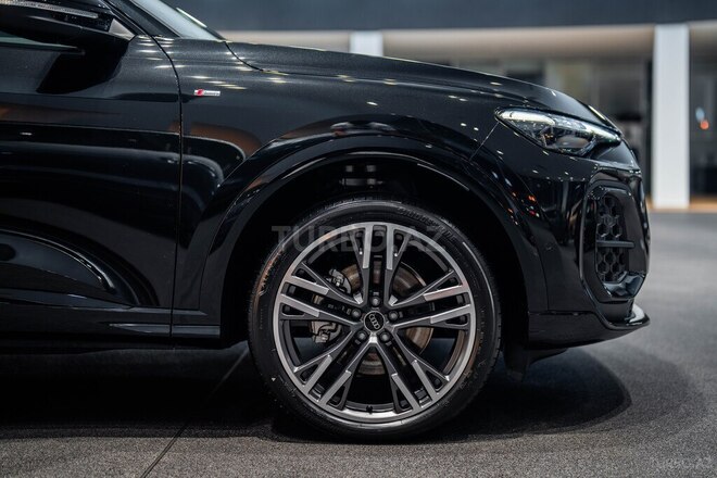 Audi Q5-6