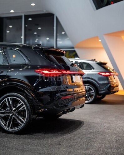 Audi Q5-10