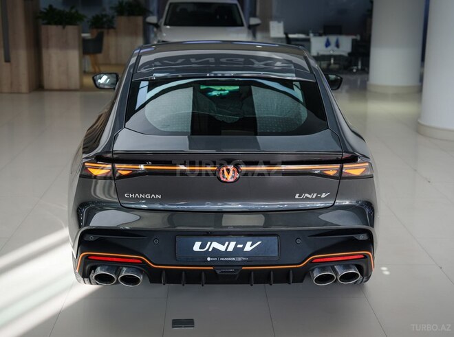 Changan Uni-V-5
