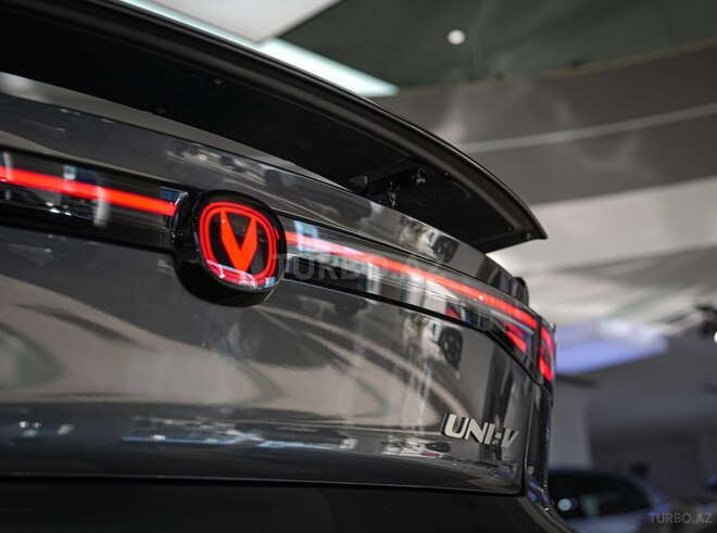 Changan Uni-V-7