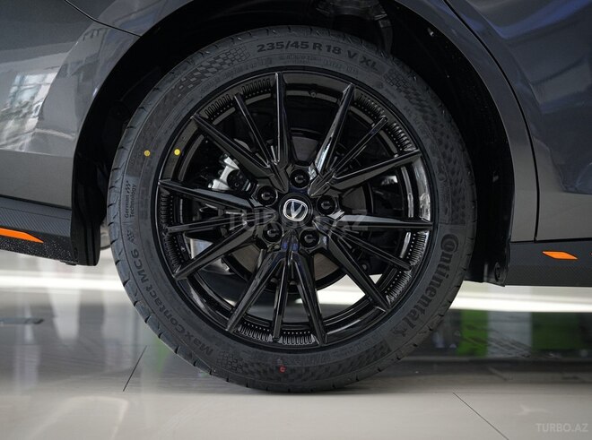 Changan Uni-V-8