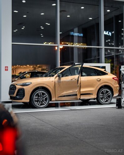 Audi Q5 Sportback-10