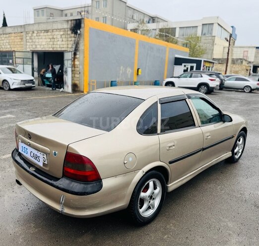 Opel Vectra-5