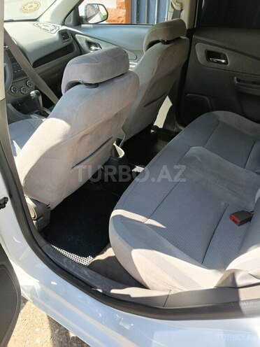 Chevrolet Cobalt-4
