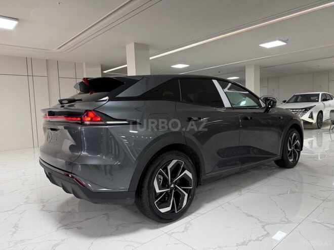 Changan Deepal S07-4