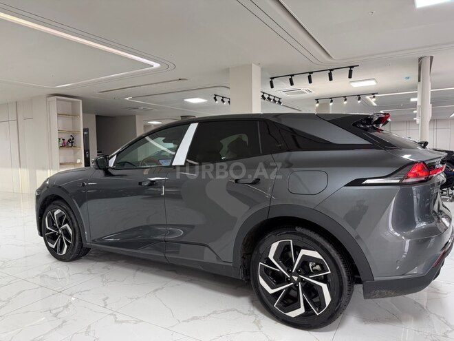Changan Deepal S07-5
