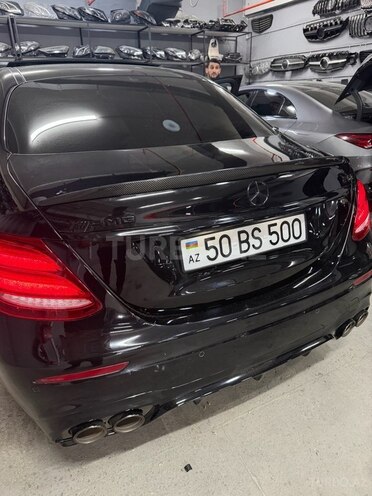Mercedes E 53 AMG 4MATIC-7