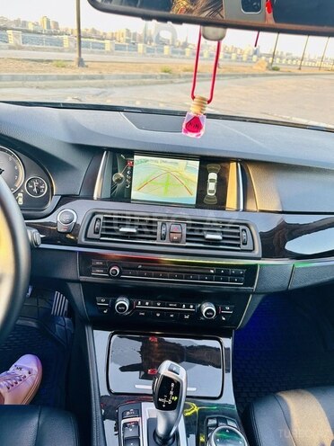 BMW 528-8