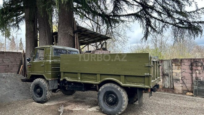 GAZ 66-4
