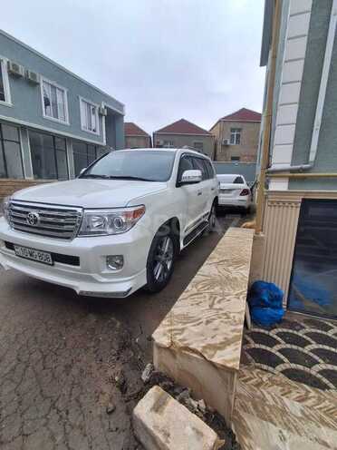 Toyota Land Cruiser-2