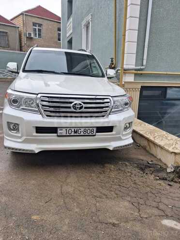 Toyota Land Cruiser-3