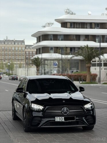 Mercedes E 300 e-3