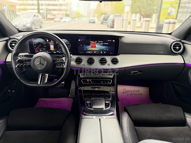 Mercedes E 300 e-19