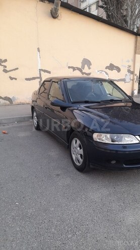 Opel Vectra-4