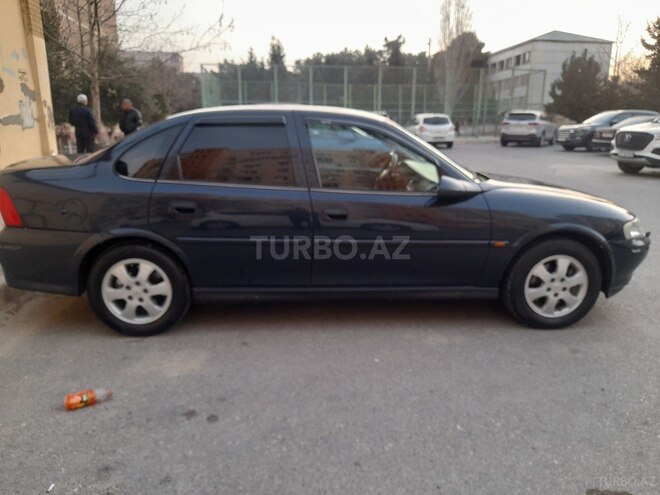 Opel Vectra-7