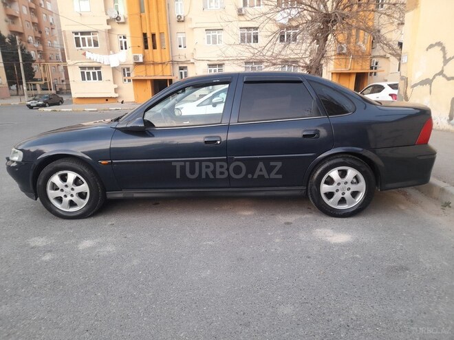 Opel Vectra-9