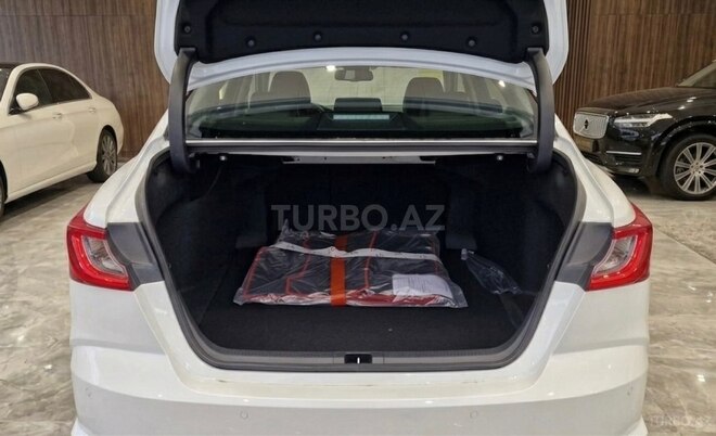 Toyota Camry-17