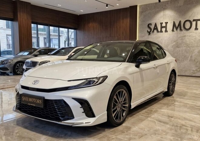 Toyota Camry-4
