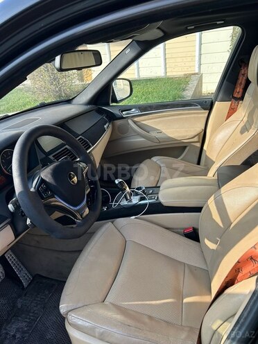 BMW X5-12
