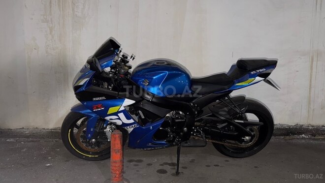 Suzuki GSX-R 750-1