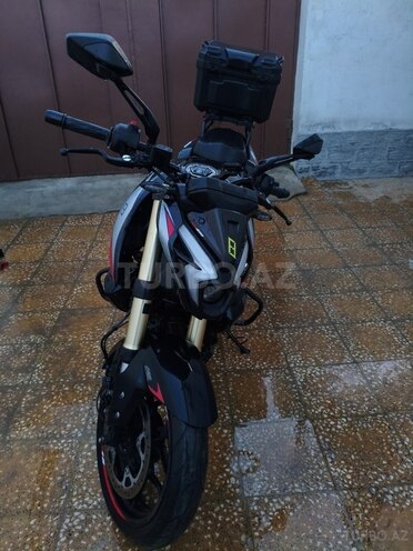 Bajaj Pulsar NS 400-8