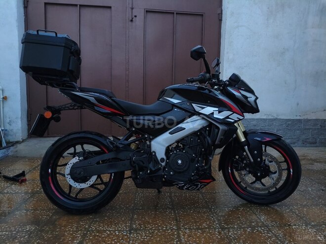 Bajaj Pulsar NS 400-6