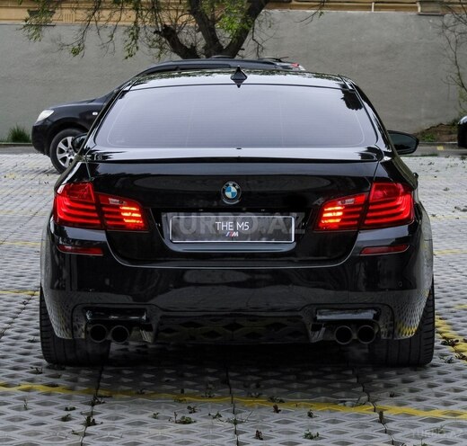 BMW M5-7