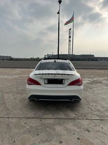 Mercedes CLA 250-7