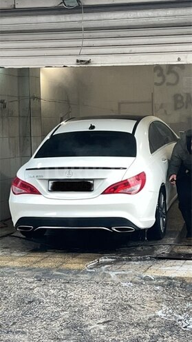 Mercedes CLA 250-10