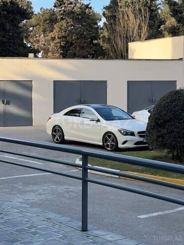 Mercedes CLA 250-6