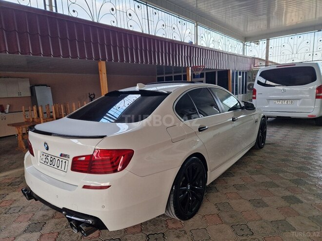 BMW 528-7