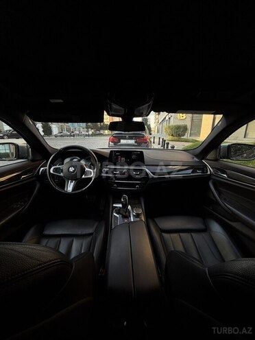 BMW 530-9