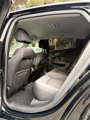 Chevrolet Malibu-14