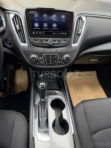 Chevrolet Malibu-10
