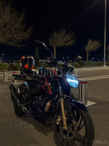 TVS Apache RTR 200 4V-1