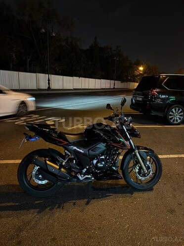 TVS Apache RTR 200 4V-3