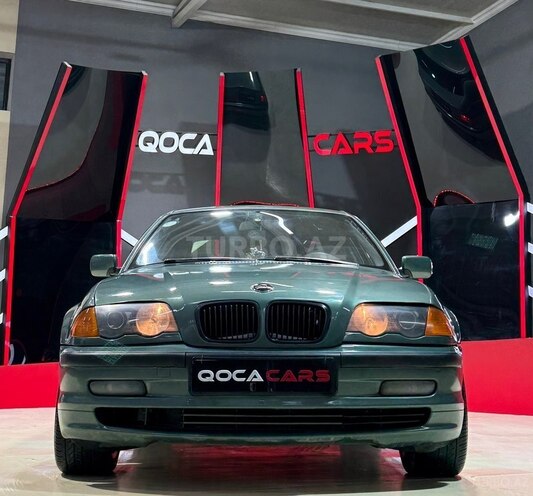 BMW 320-3
