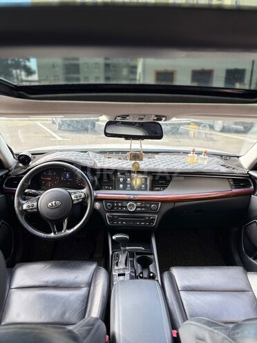 Kia K7-16