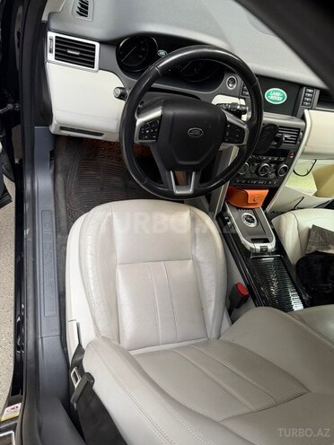 Land Rover Discovery Sport-8